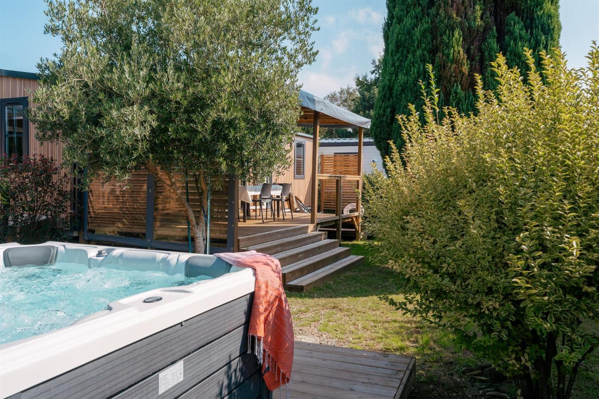 Campsite Domaine Les Jardins De Kergal 4*